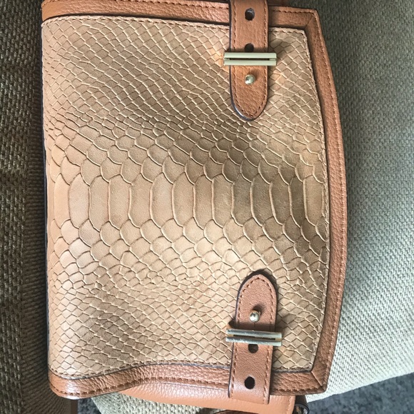 Vince Camuto purse - Picture 4 of 4